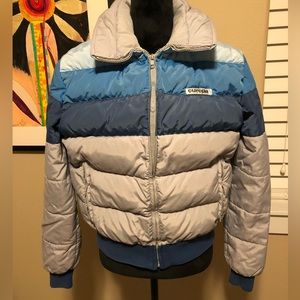 Vintage British Hong Kong ski jacket. Size small.